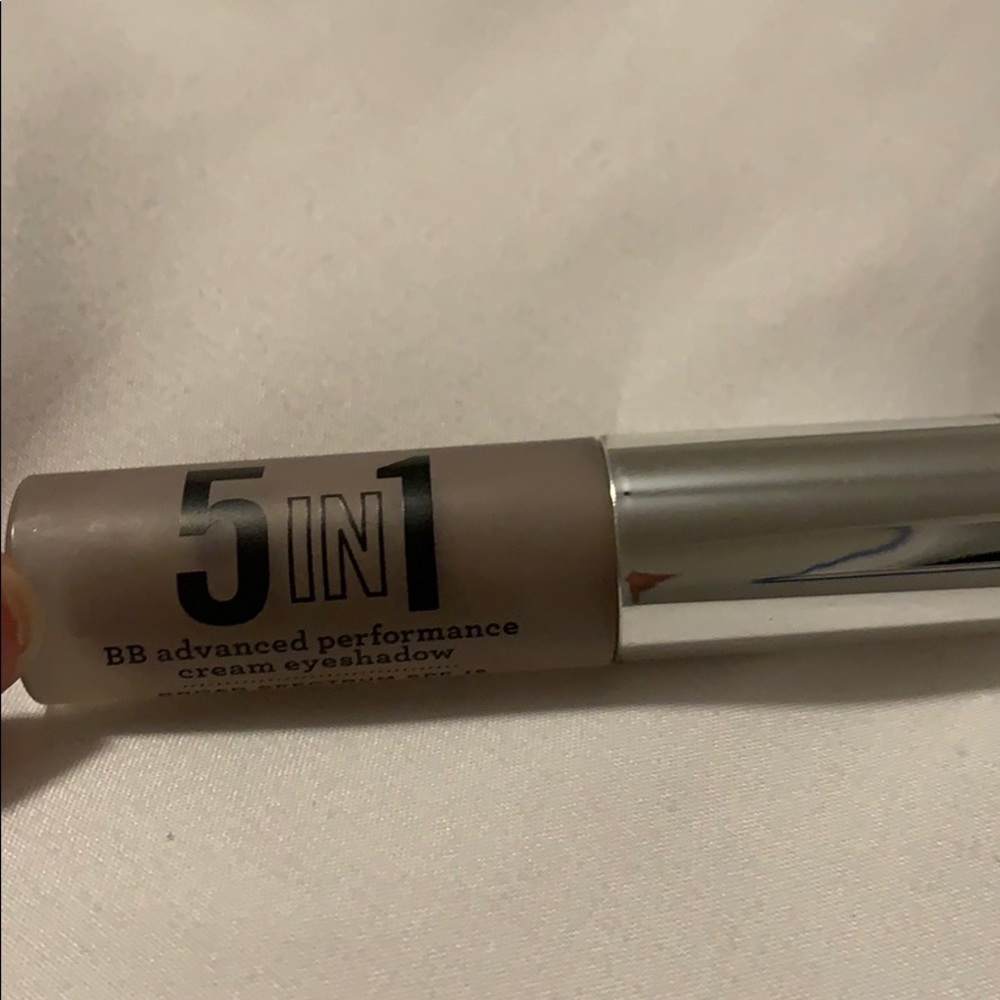 Bare minerals 5n1 BB adv. performance eyeshadow